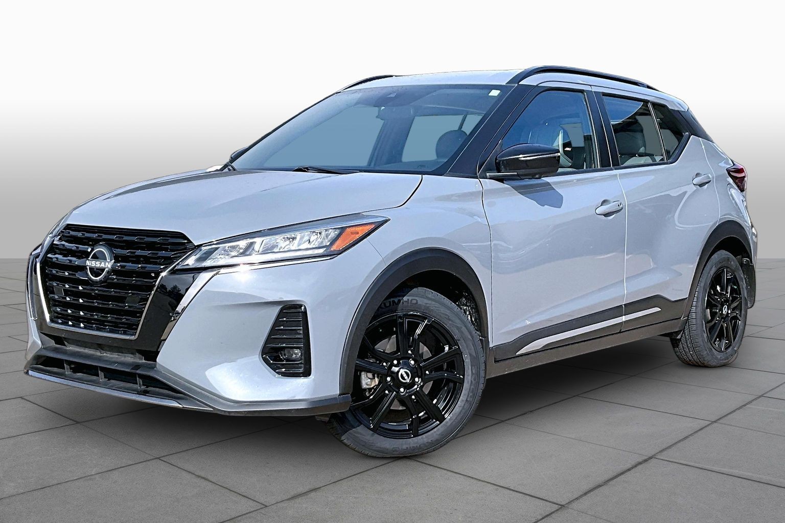2024 Nissan Kicks 1.6 SR's photo