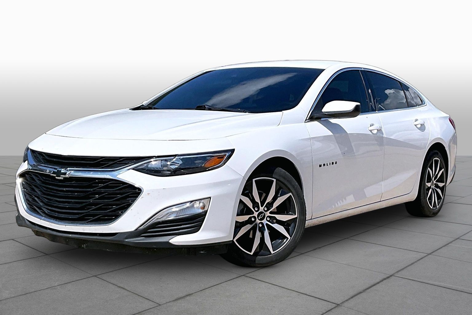 2024 Chevrolet Malibu RS's photo