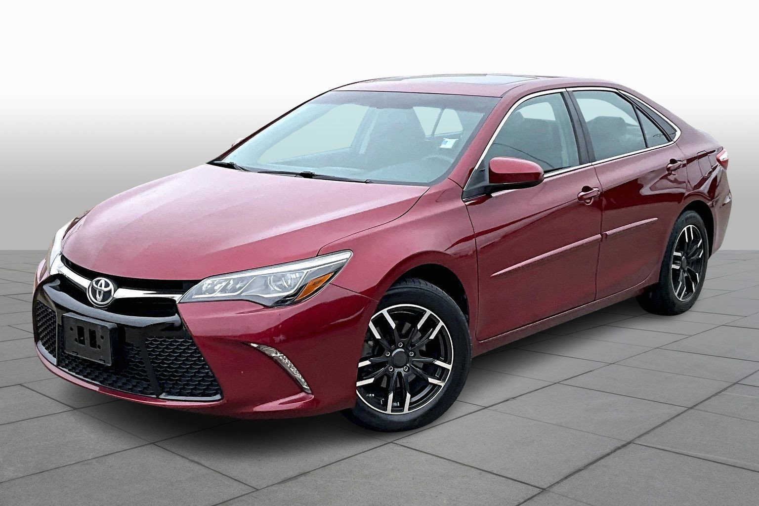 2016 Toyota Camry XSE