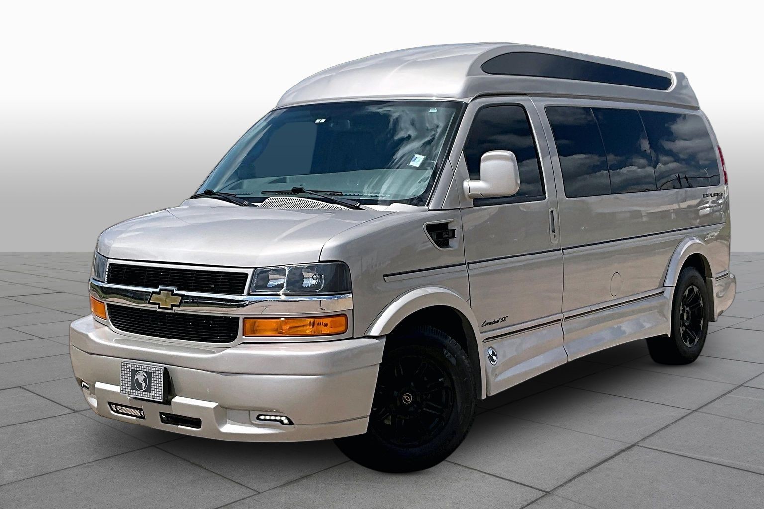 2022 Chevrolet Express Cargo