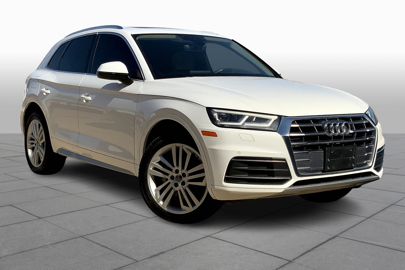 Q5 Premium Plus 45 TFSI quattro
