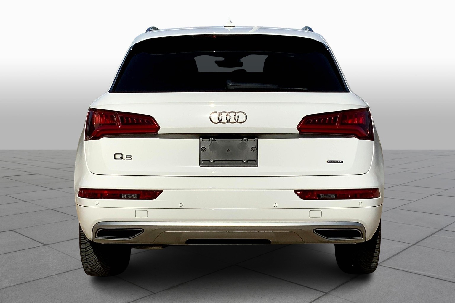 Q5 Premium Plus 45 TFSI quattro