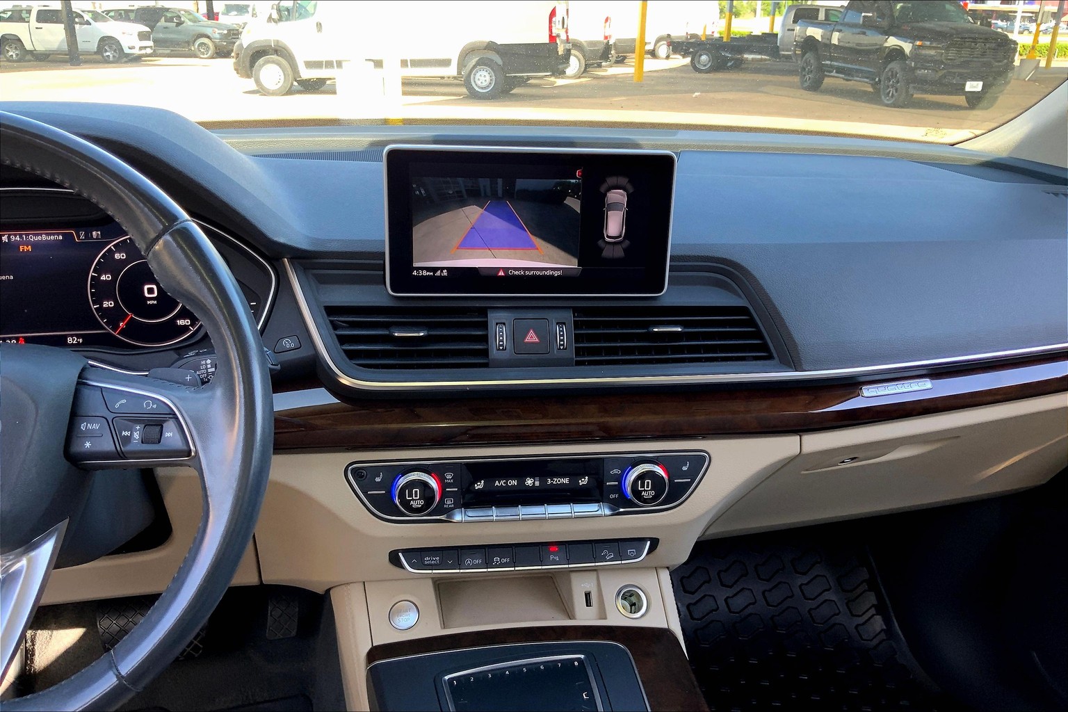 Q5 Premium Plus 45 TFSI quattro