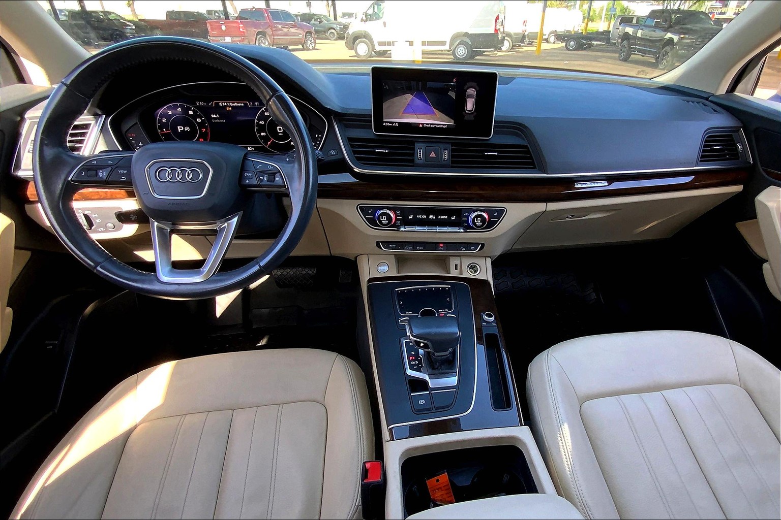 Q5 Premium Plus 45 TFSI quattro