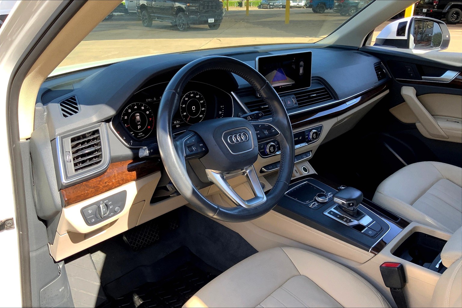 Q5 Premium Plus 45 TFSI quattro