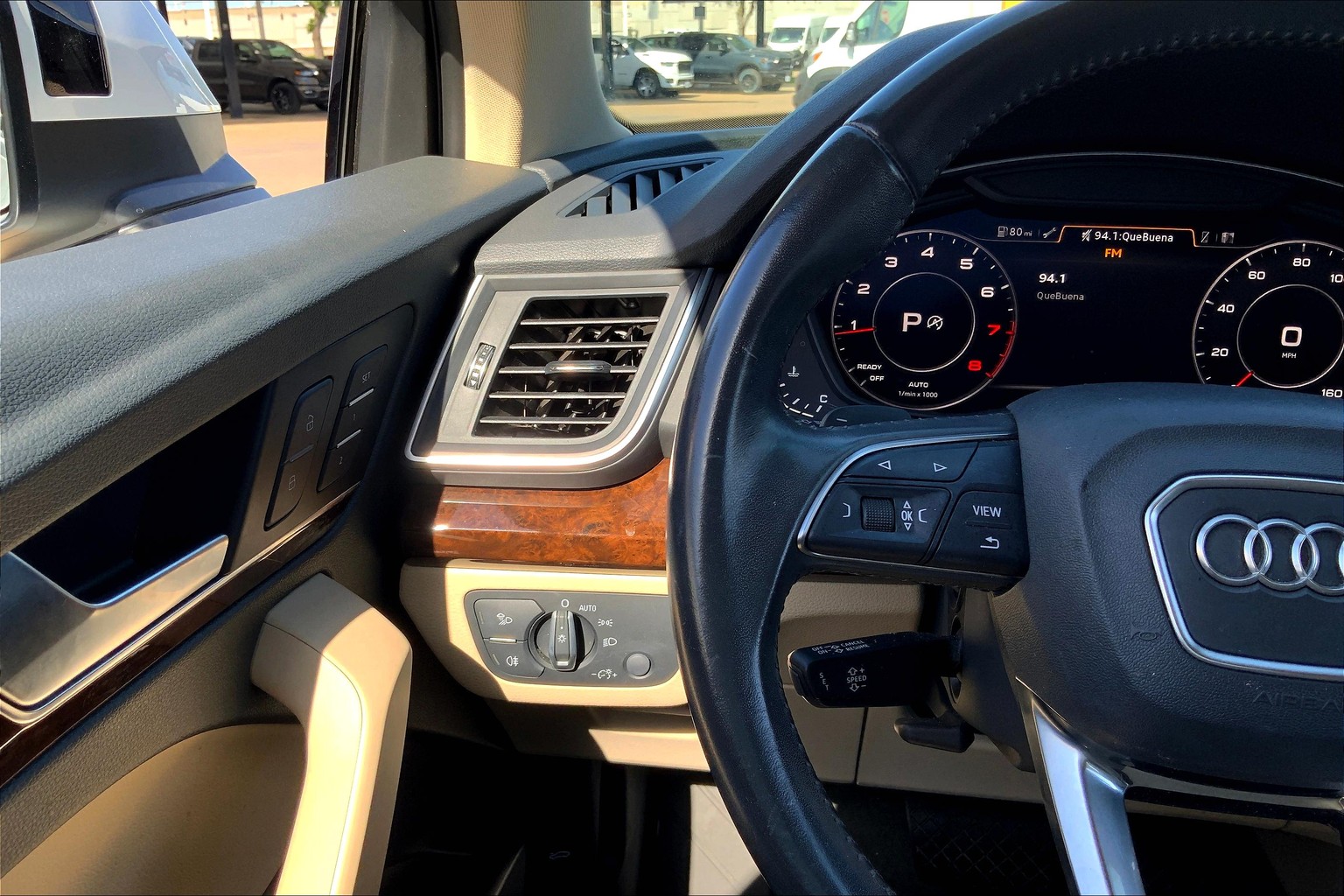 Q5 Premium Plus 45 TFSI quattro