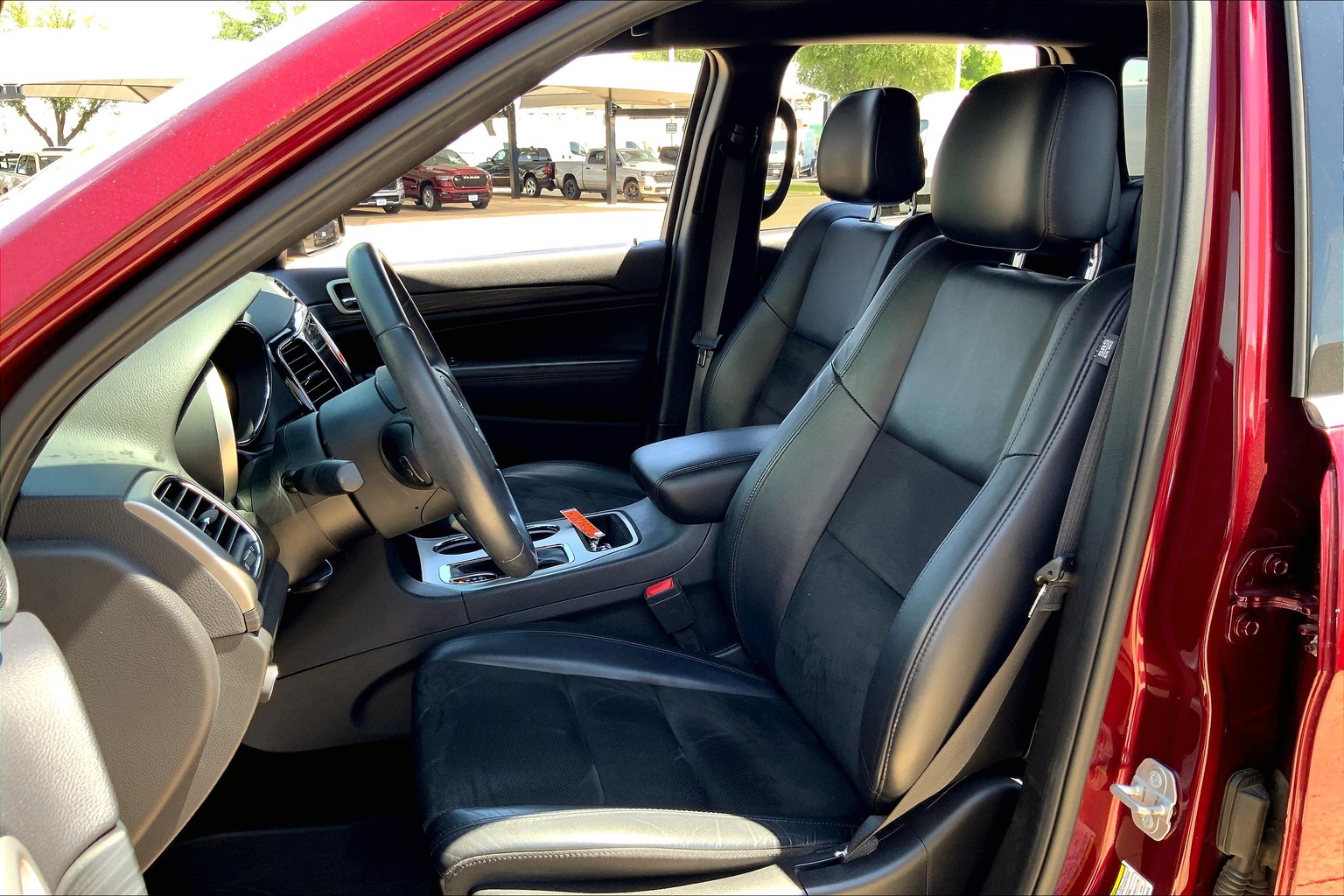 Grand Cherokee Laredo E
