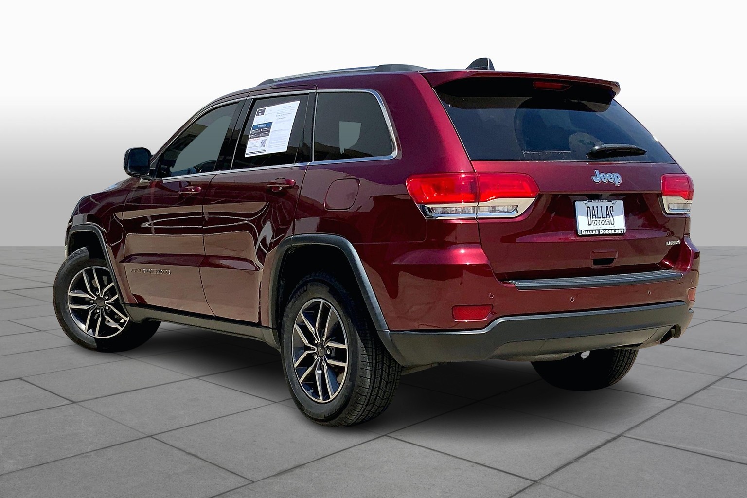 Grand Cherokee Laredo E