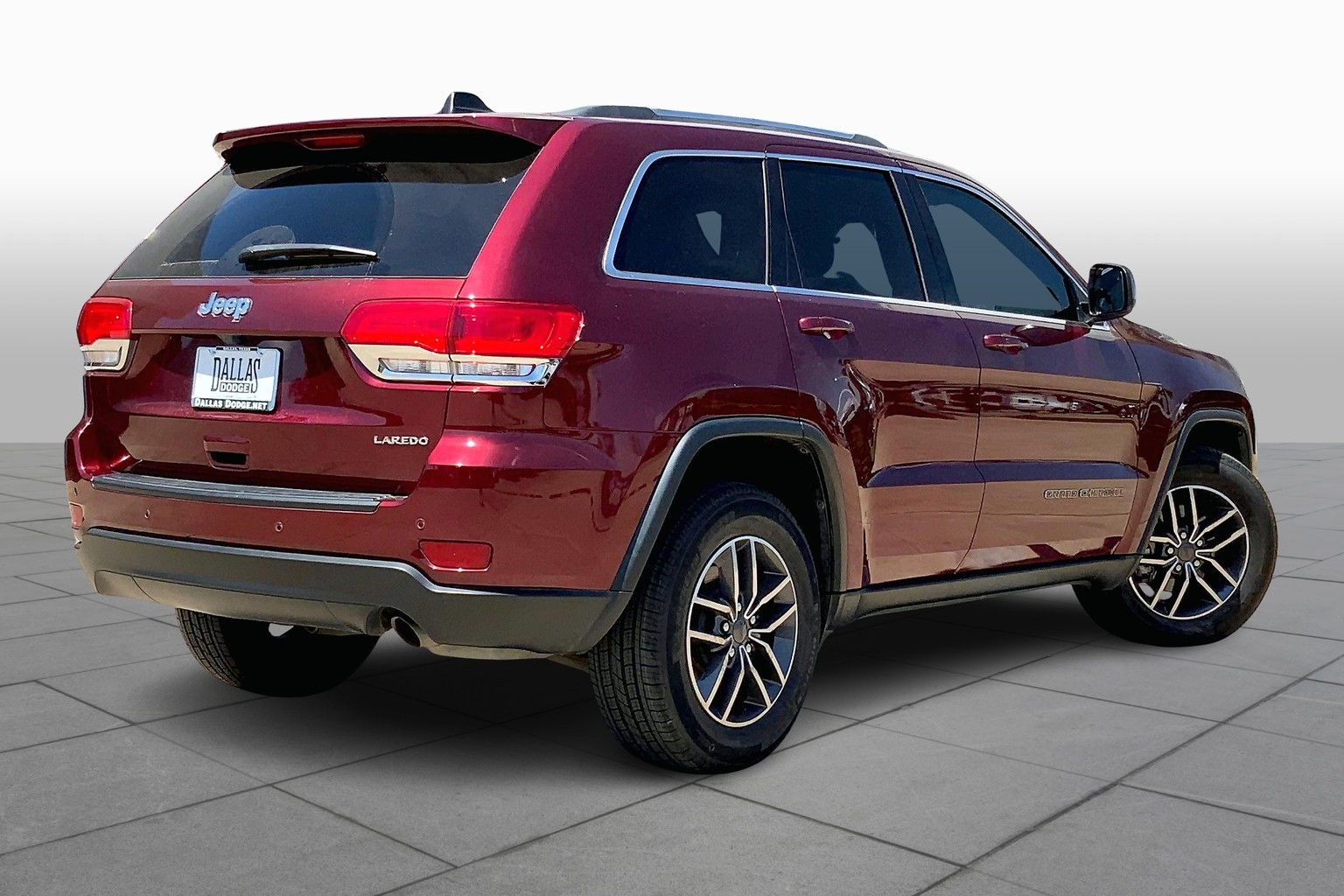 Grand Cherokee Laredo E
