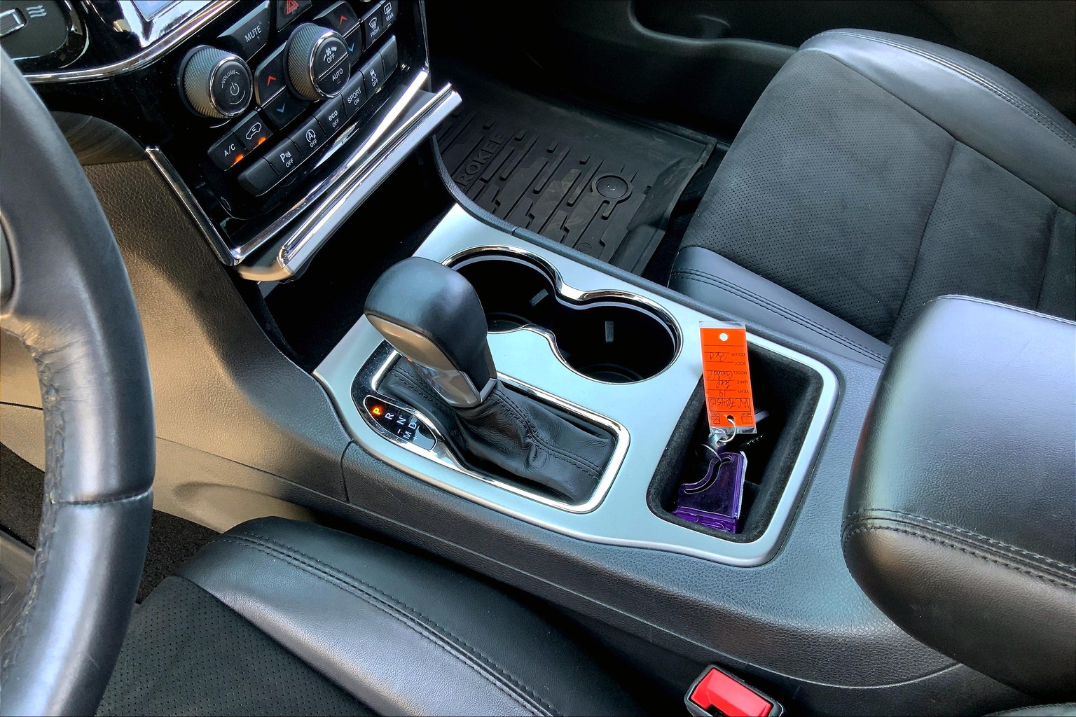 Grand Cherokee Laredo E