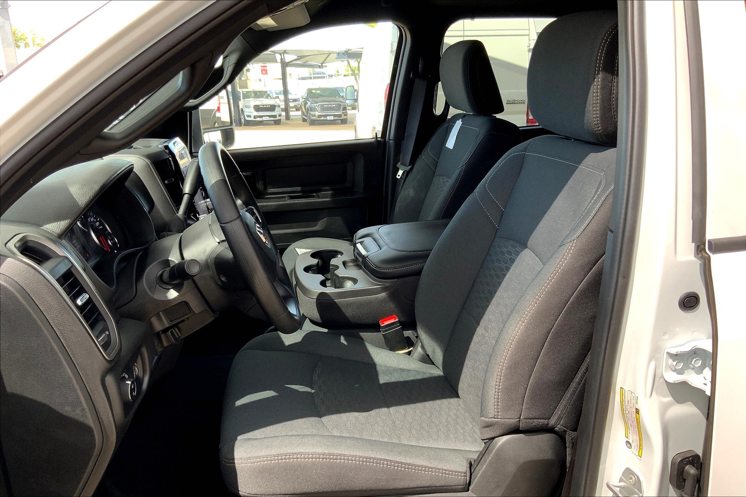 3500 Crew Cab Tradesman