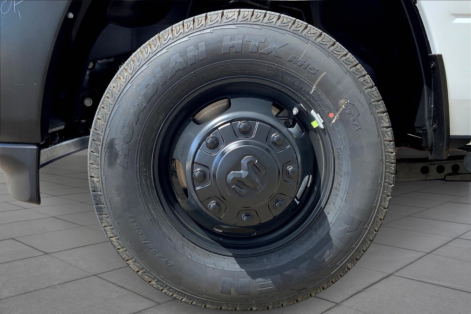 3500 Crew Cab Tradesman