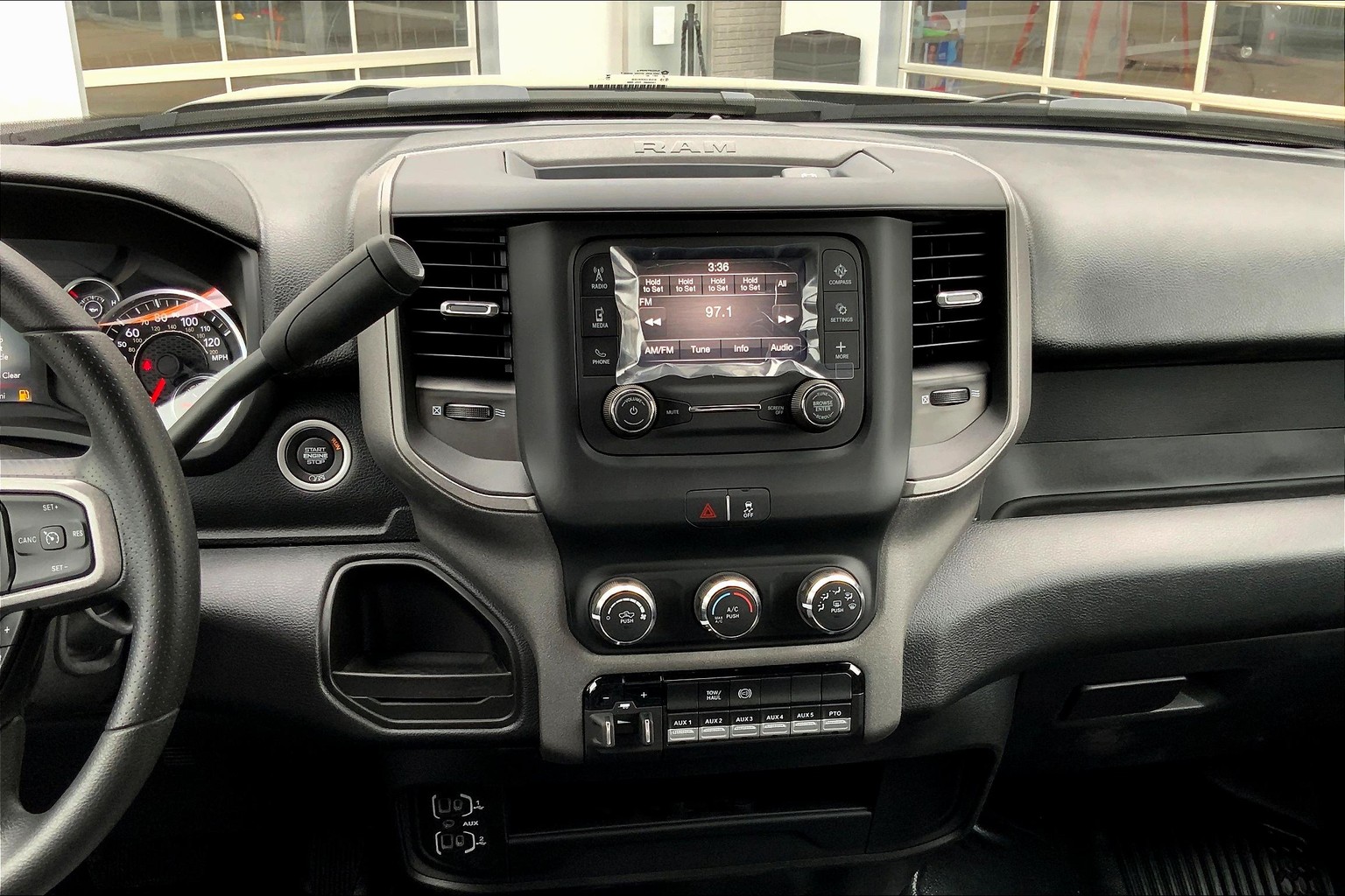 Ram 3500 Chassis Cab Crew Cab Tradesman