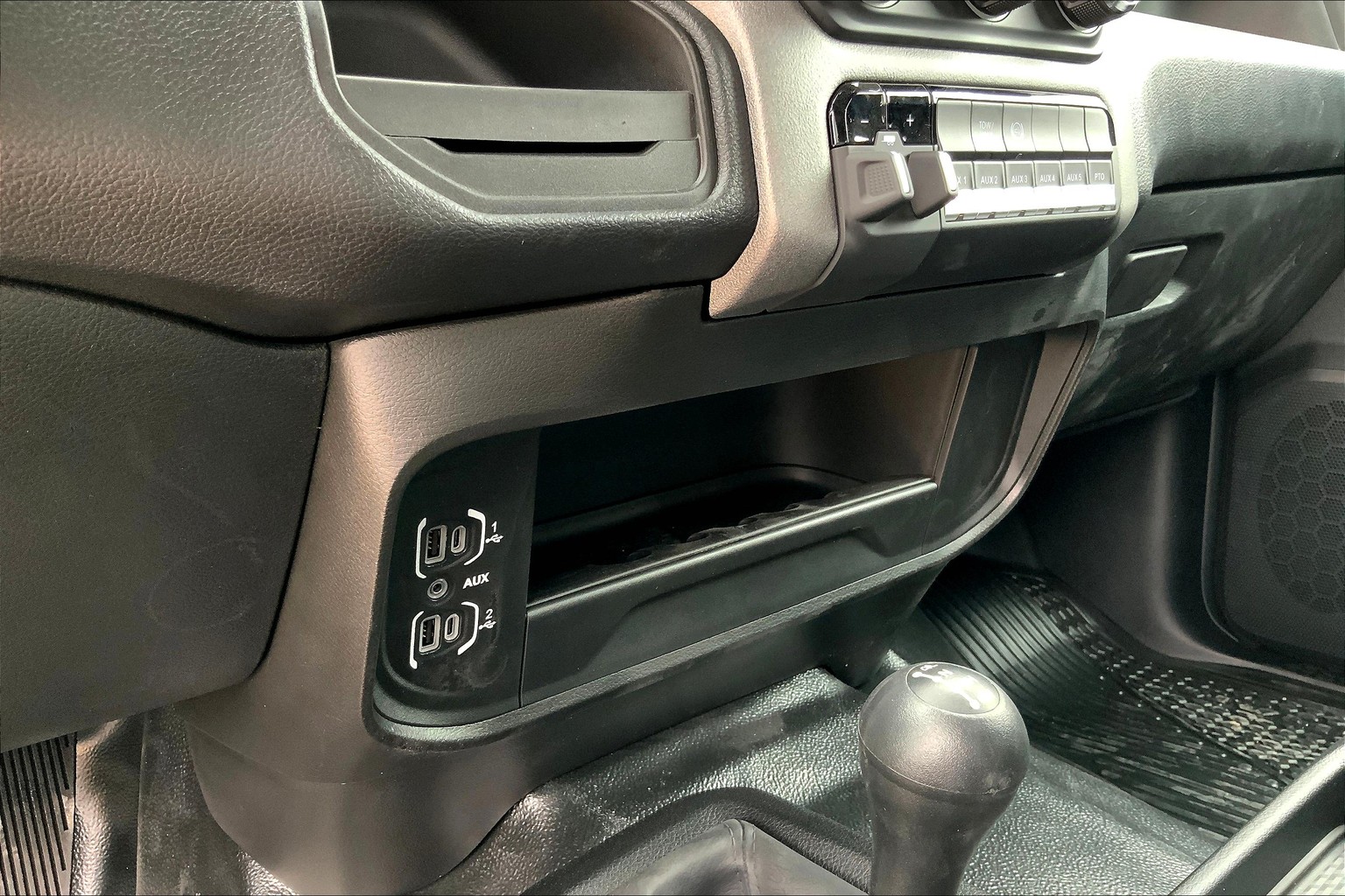 Ram 3500 Chassis Cab Crew Cab Tradesman