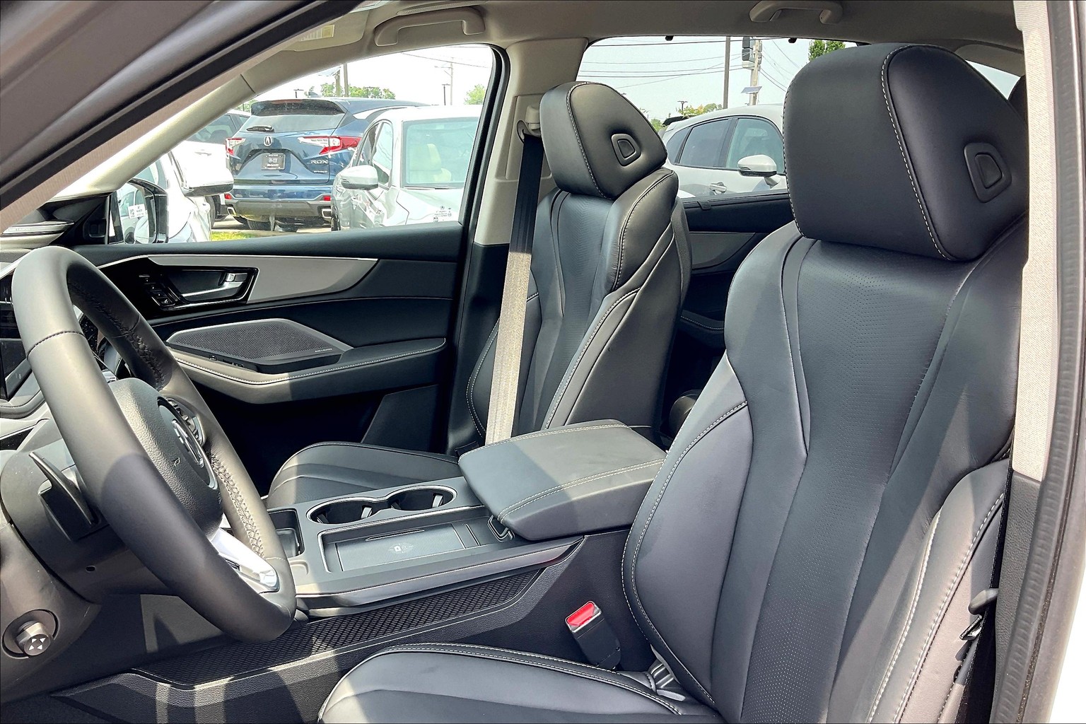 MDX SH-AWD w/Technology Package