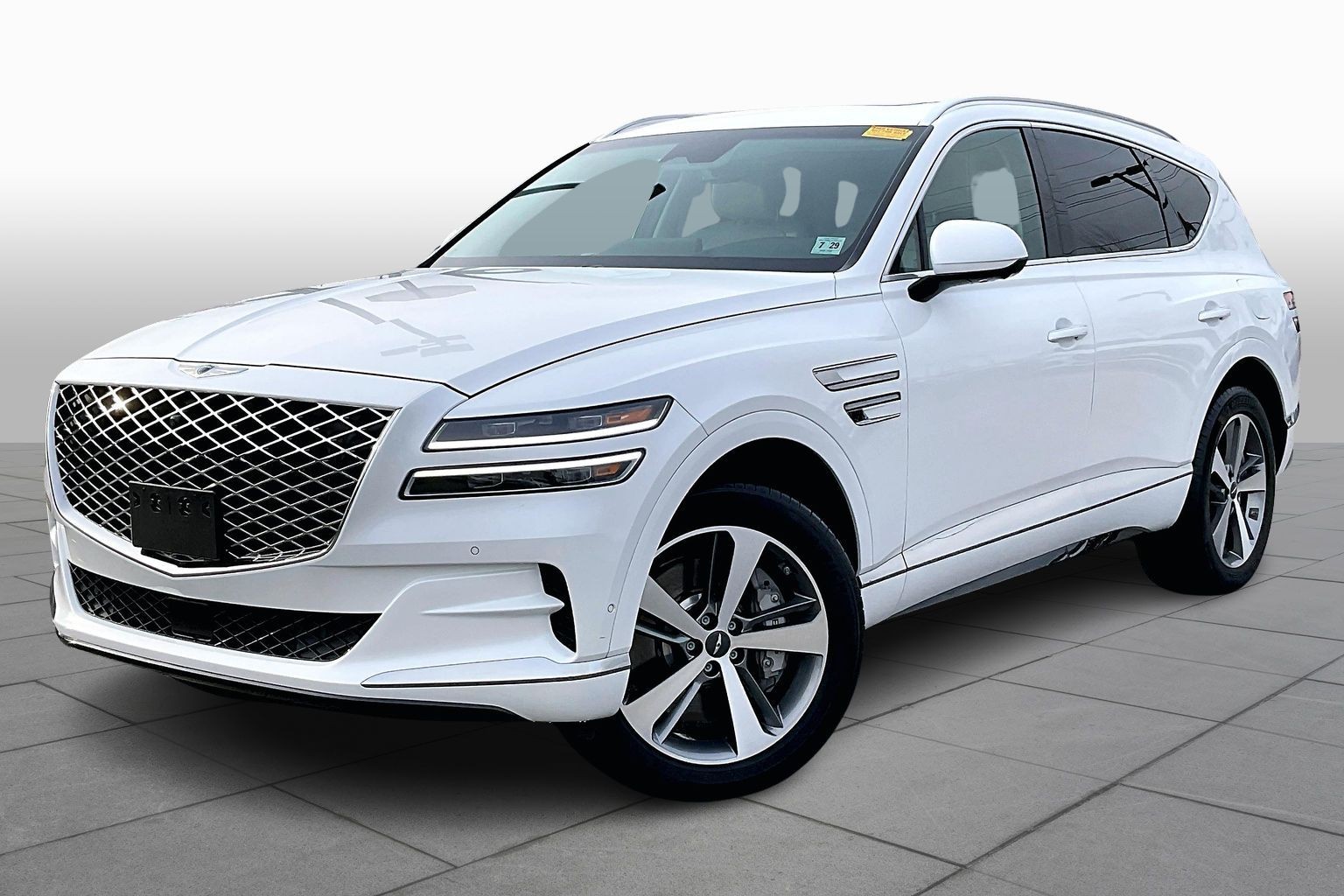 2024 GENESIS GV80's photo