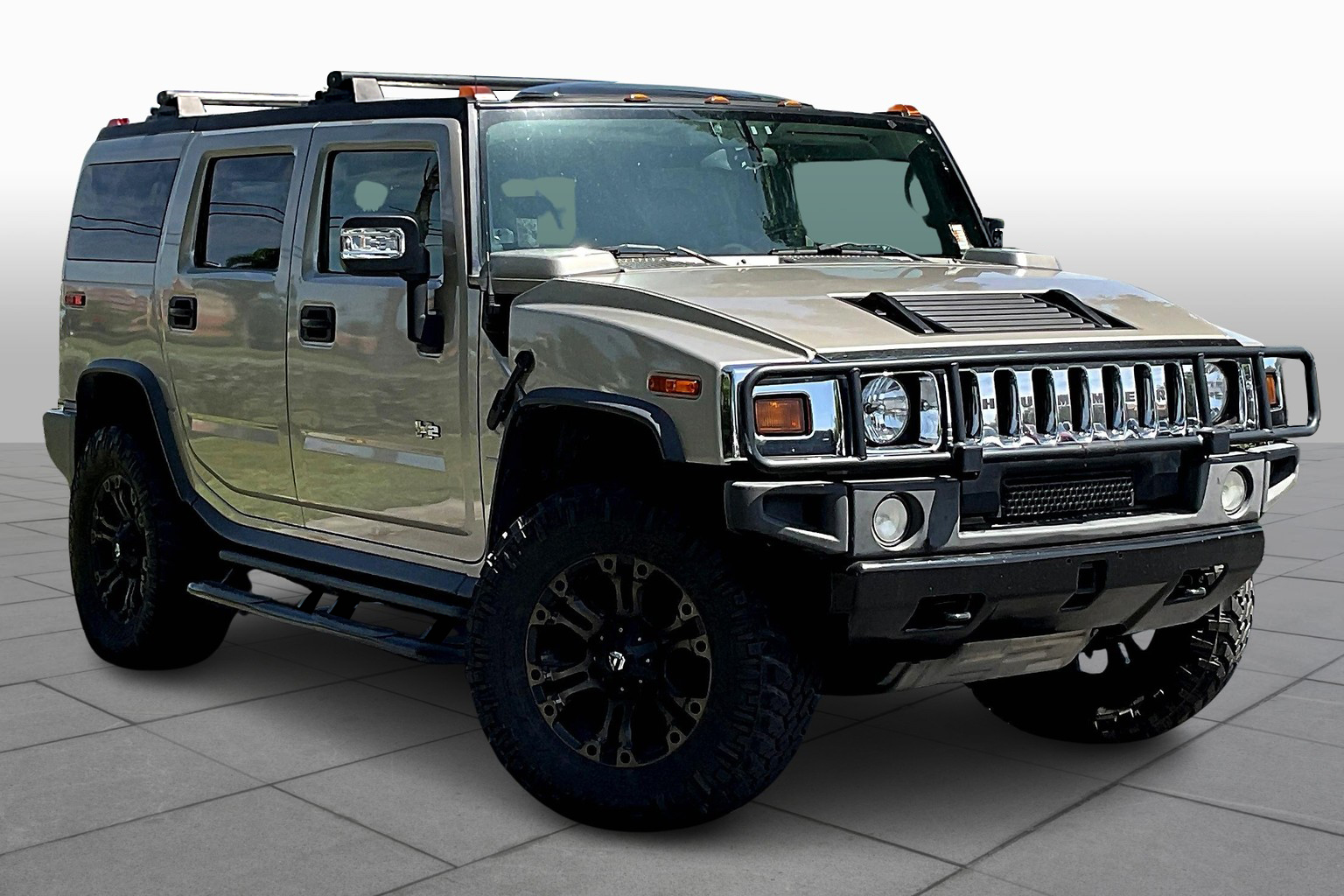 Used 2005 Hummer H2  with VIN 5GRGN23U45H128811 for sale in Estero, FL