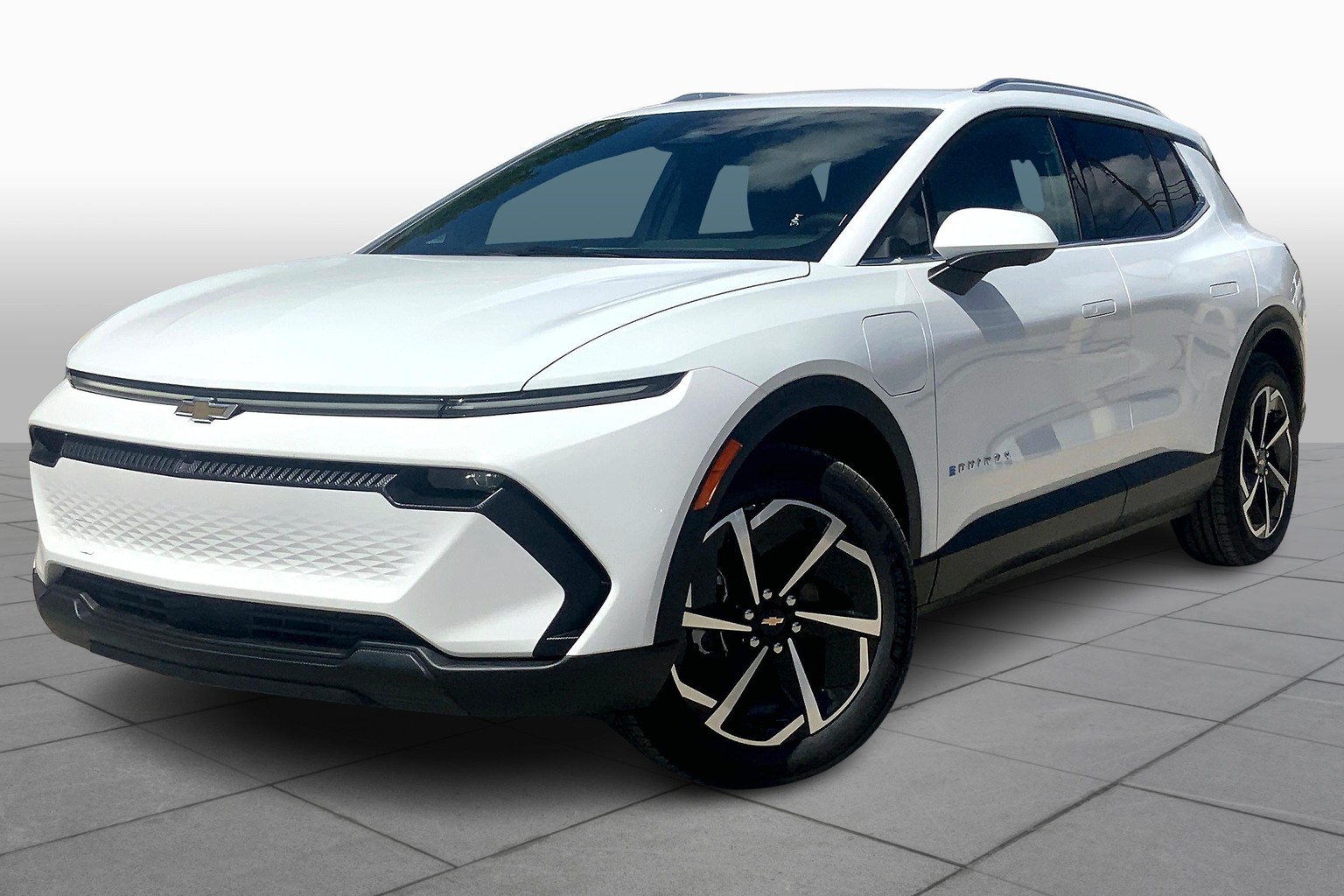 2026 Chevrolet Equinox EV 2LT's photo