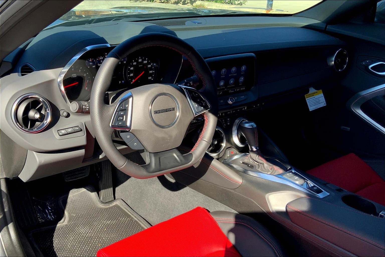 2014 Chevrolet Camaro ZL1 2 Door Convertible Dashboard Stockphoto