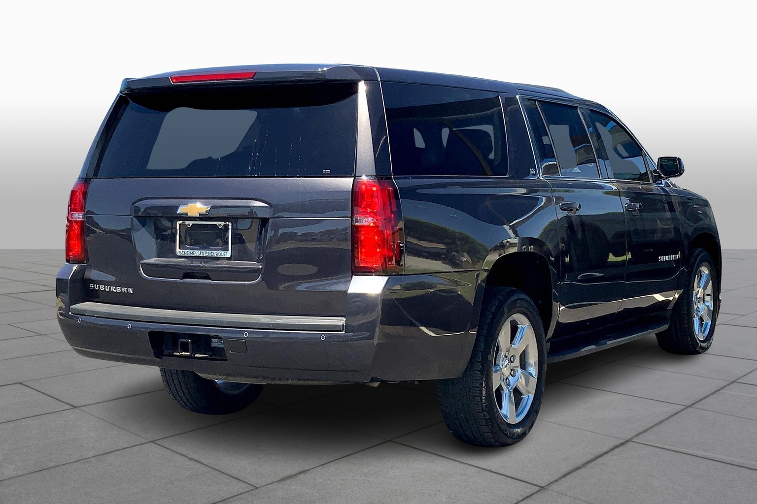 Suburban LT