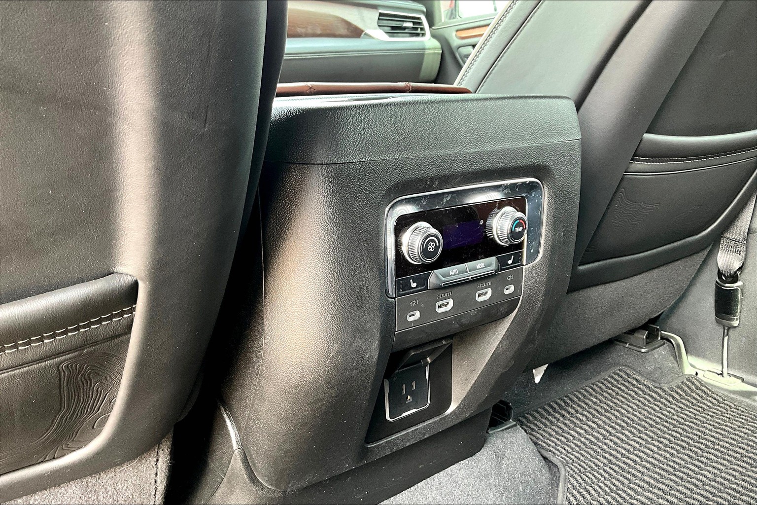 Yukon Denali Ultimate