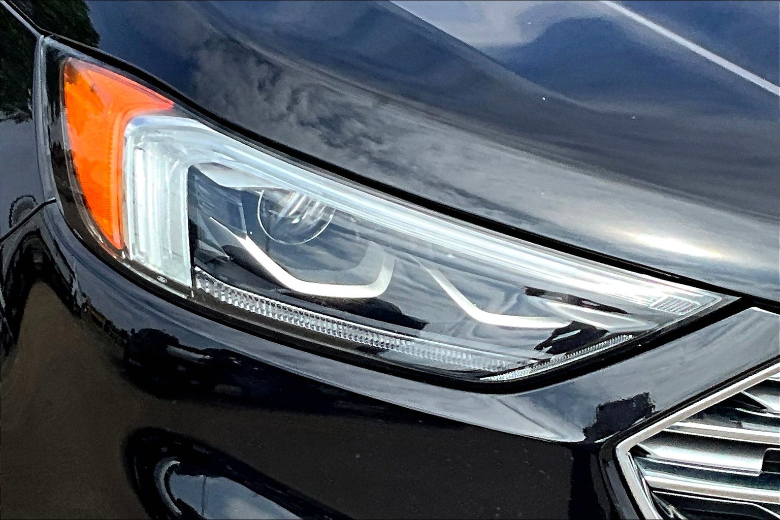 Edge Titanium