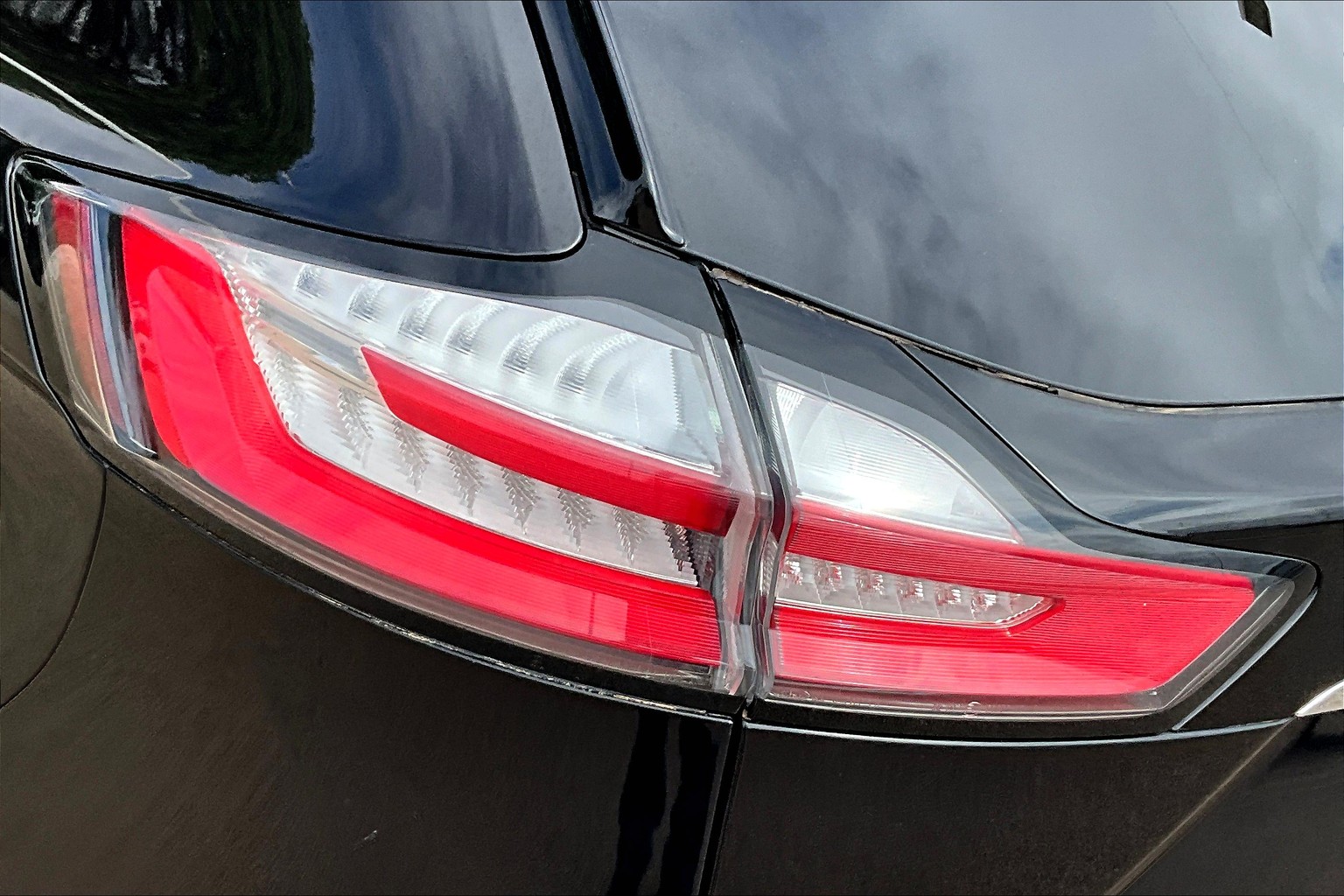 Edge Titanium