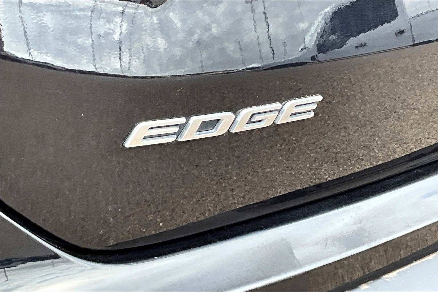 Edge Titanium