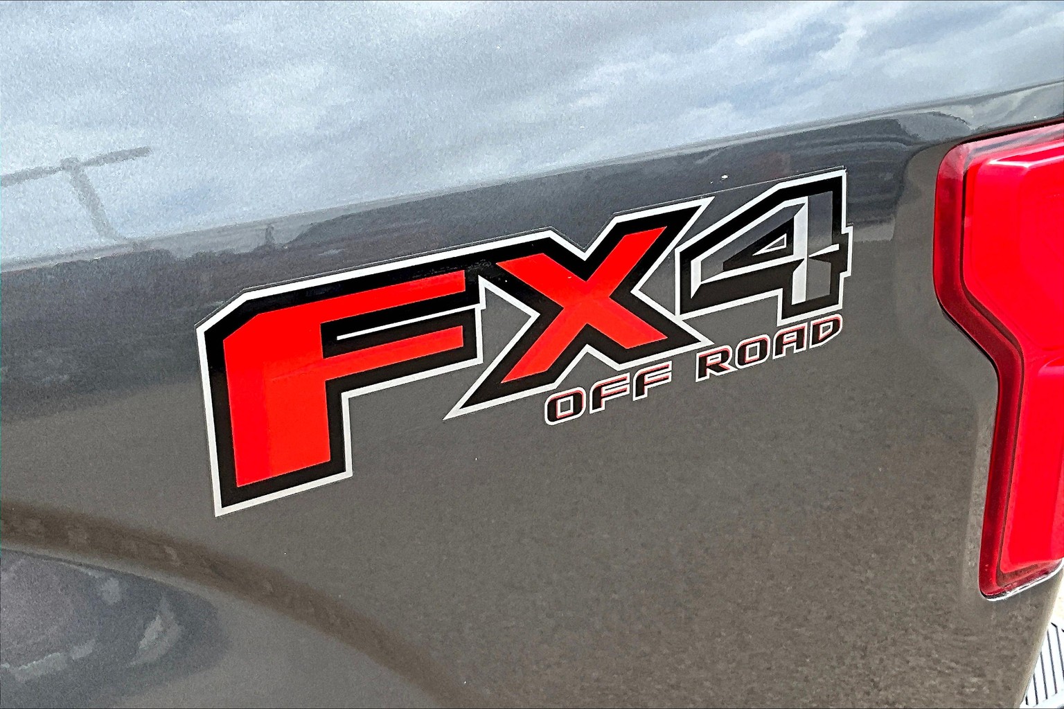 F-150 SuperCrew Lariat