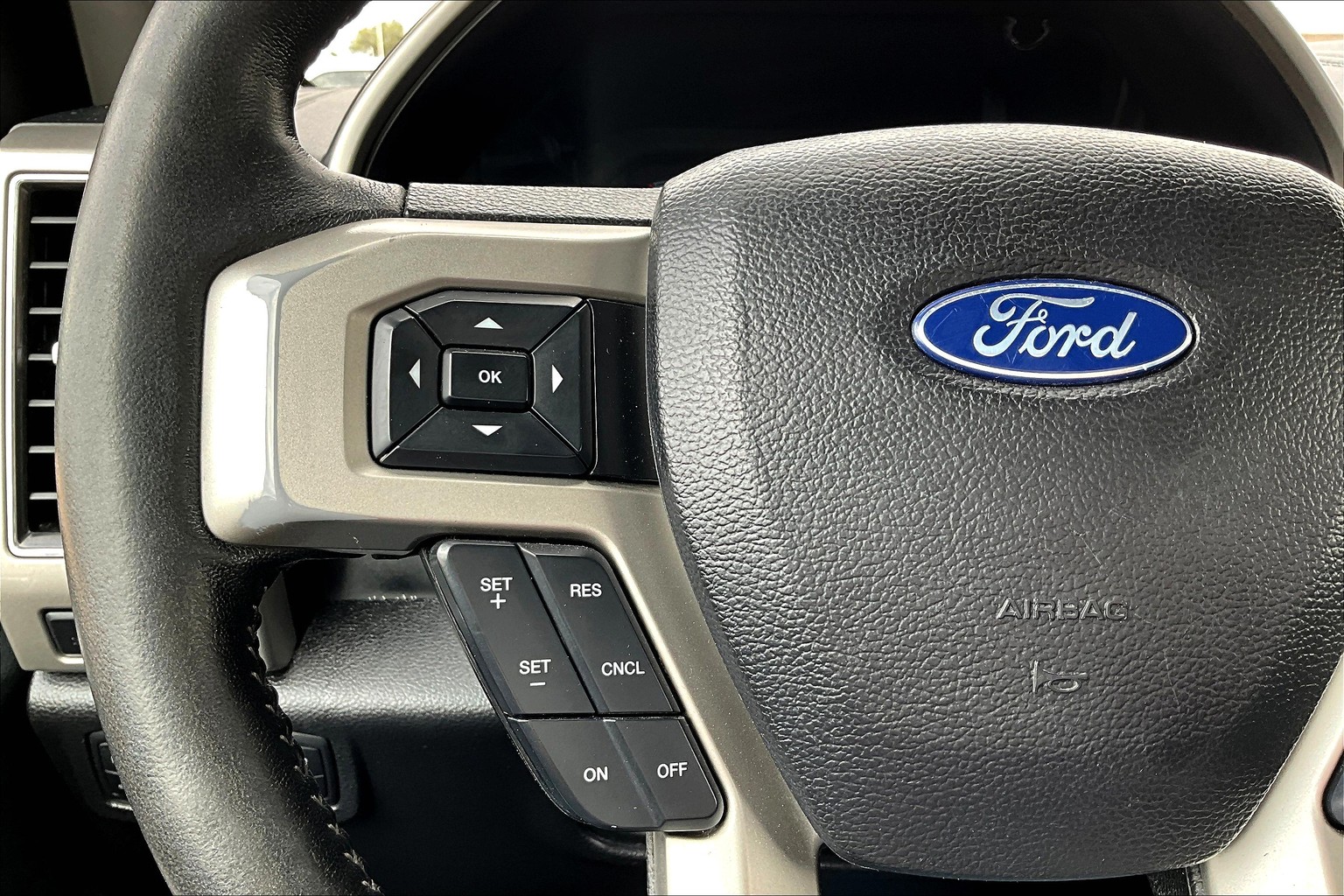 F-150 SuperCrew Lariat