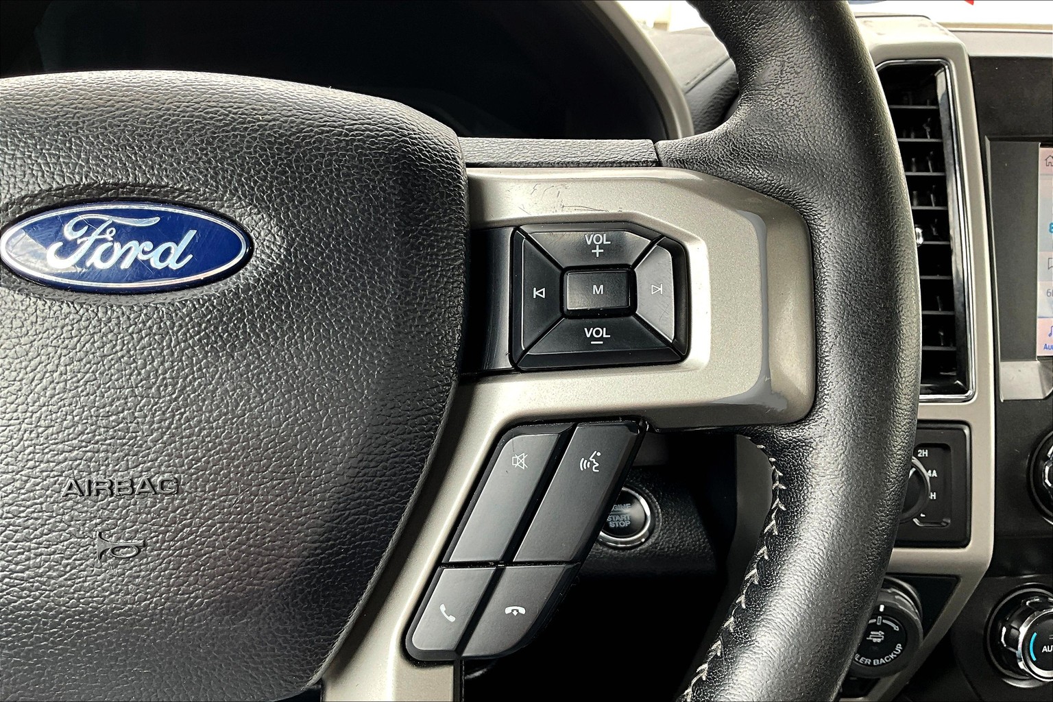 F-150 SuperCrew Lariat