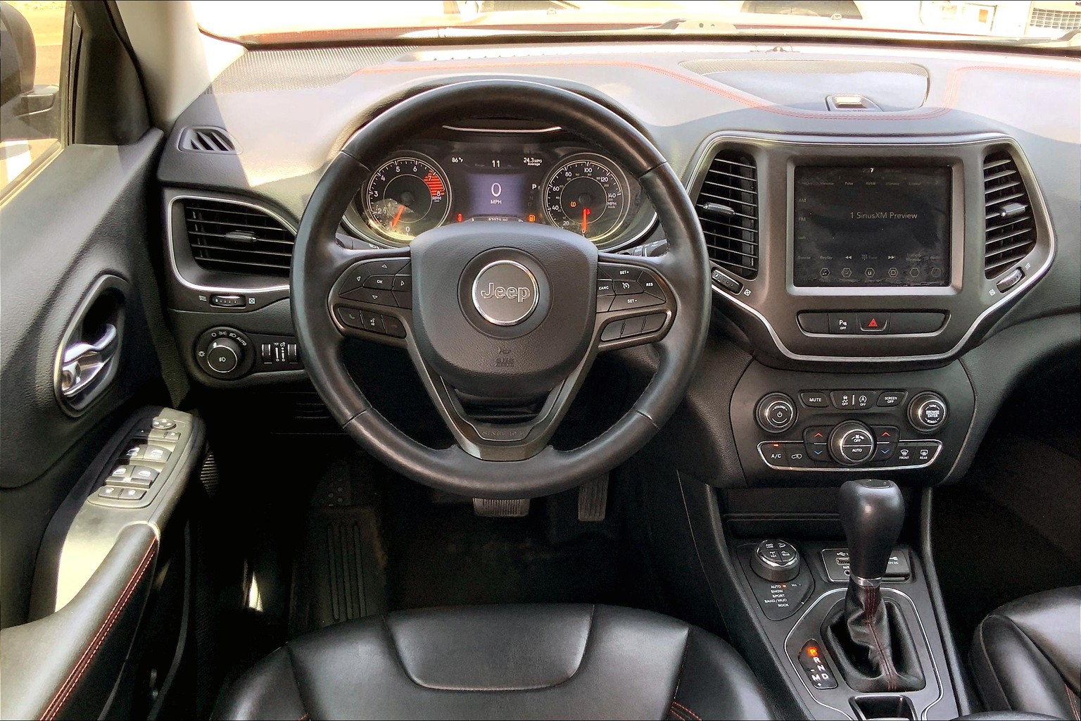 Cherokee Trailhawk