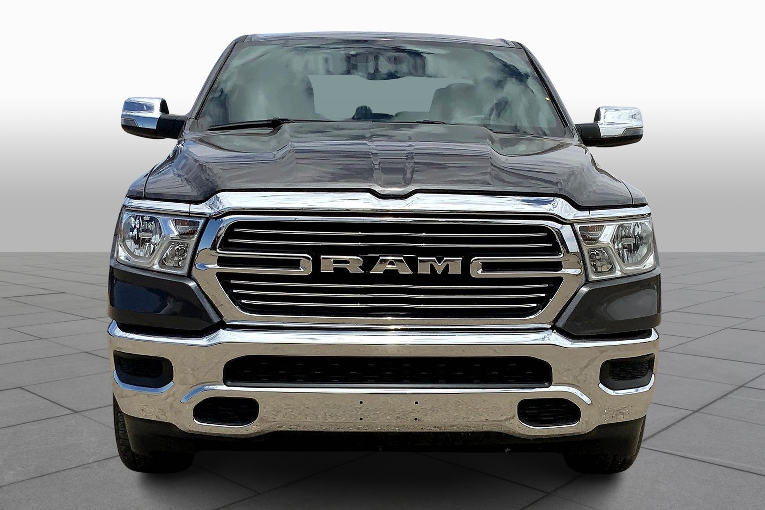 1500 Crew Cab Laramie