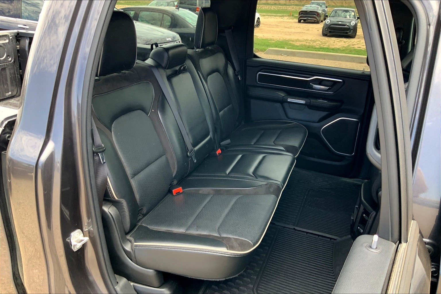 1500 Crew Cab Laramie