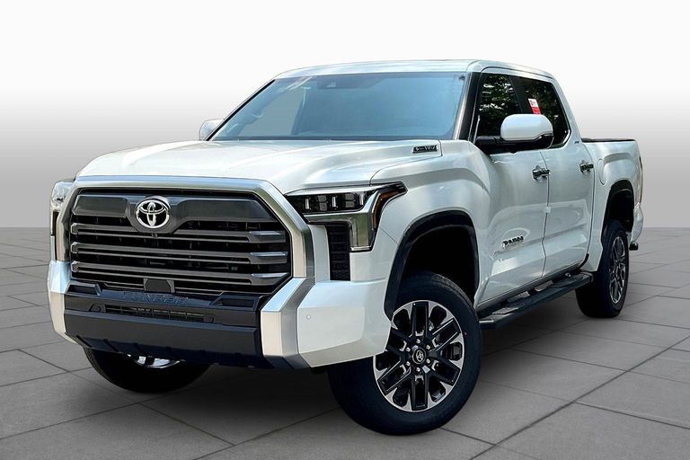 Toyota Tundra i-FORCE MAX