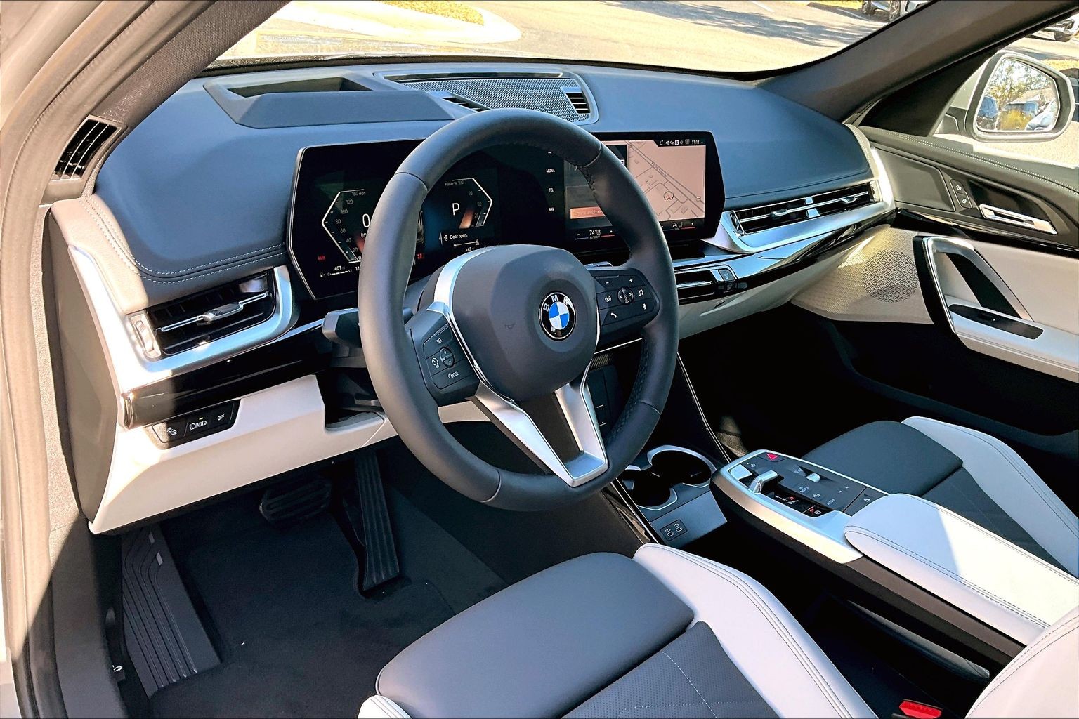 2026 BMW X1 XDrive28i - Photo 8