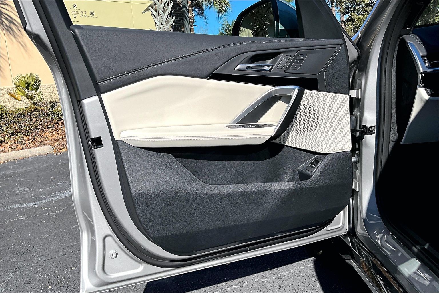 2026 BMW X1 XDrive28i - Photo 10