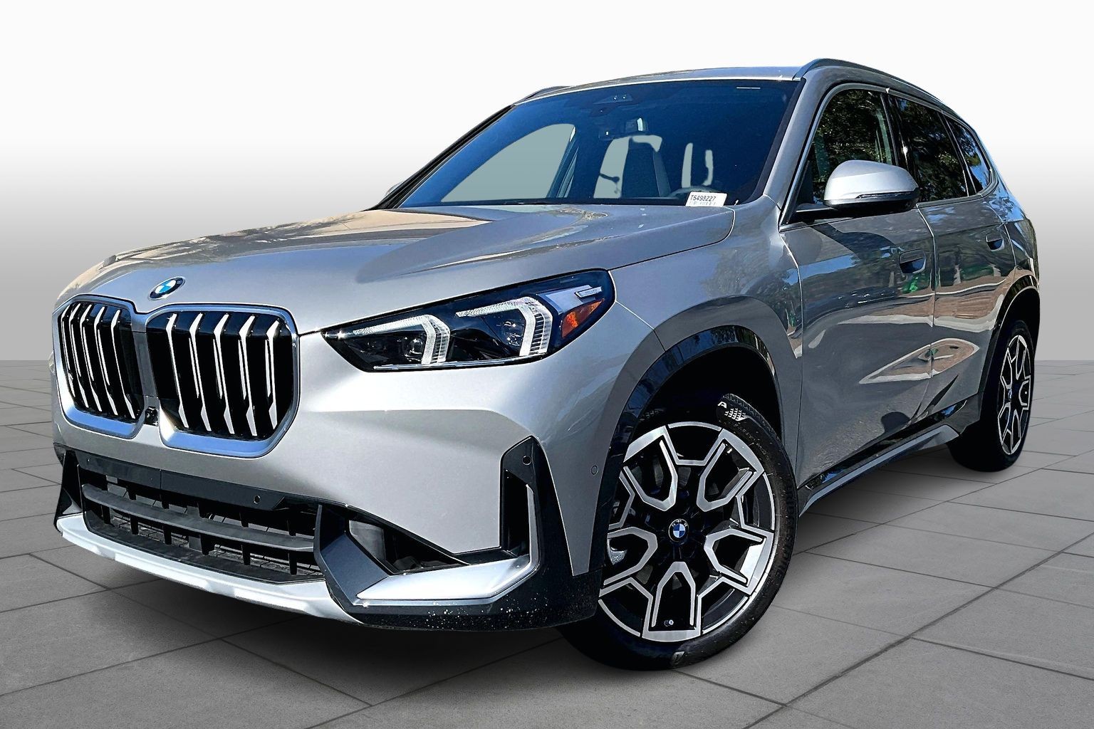 2026 BMW X1 xDrive28i's photo