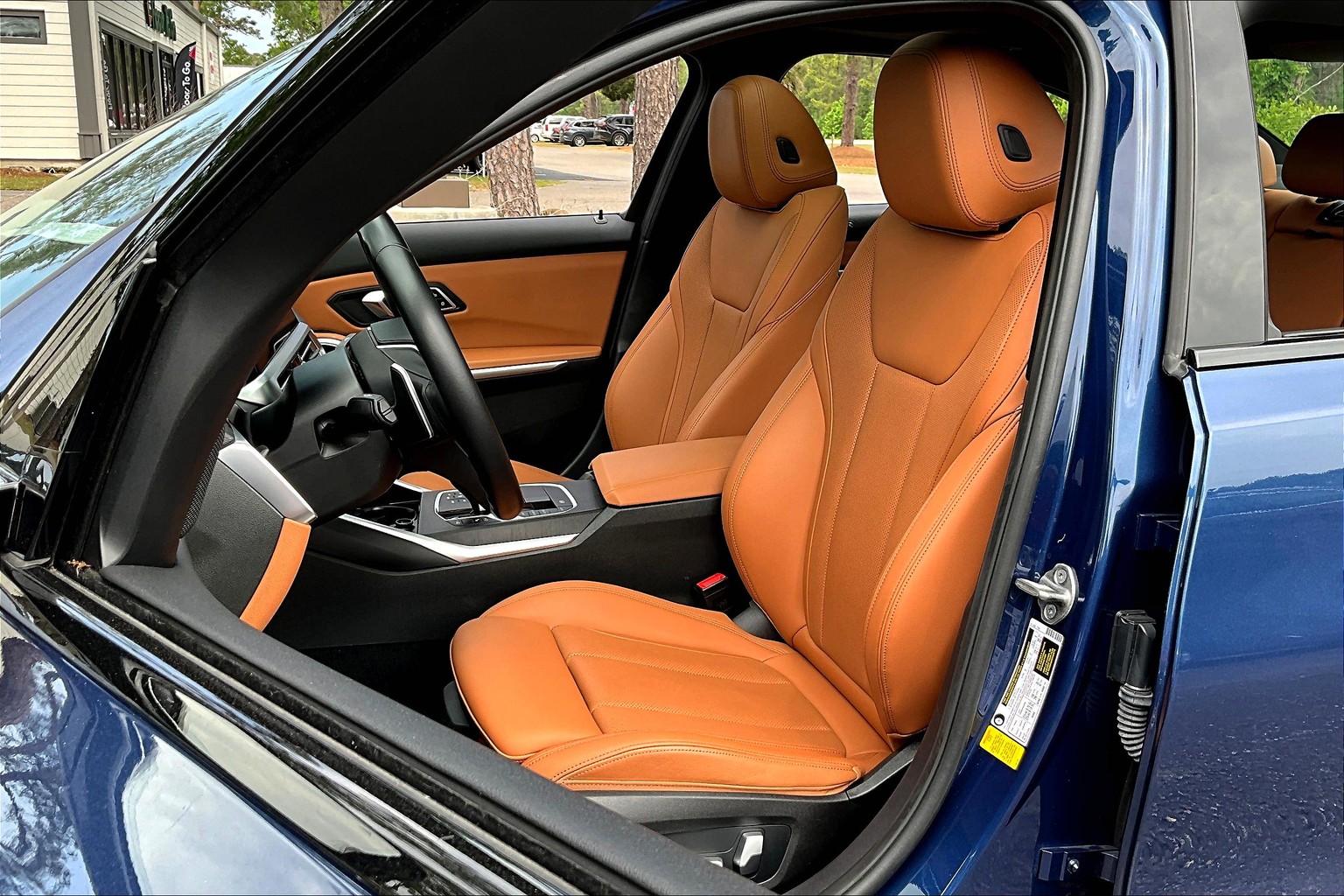 3 Series Sedan 330i