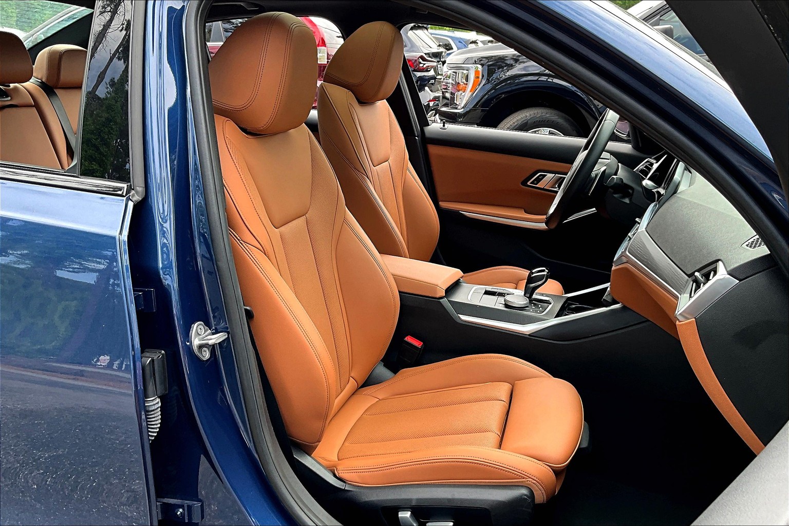 3 Series Sedan 330i