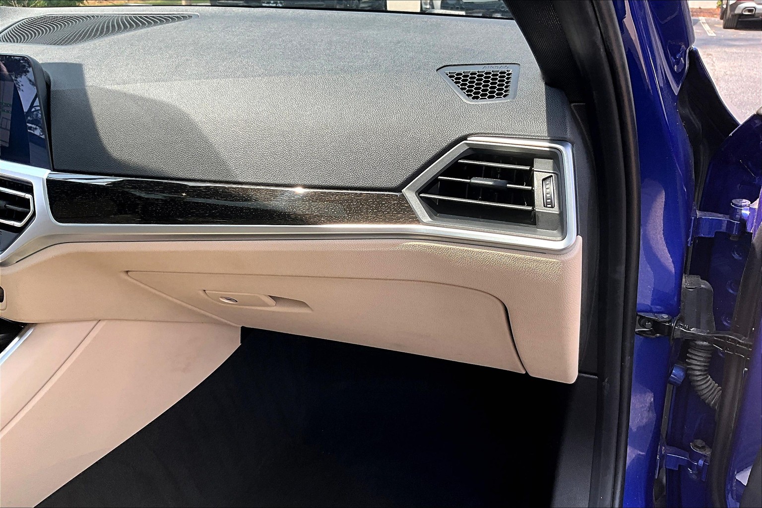 3 Series Sedan 330i xDrive