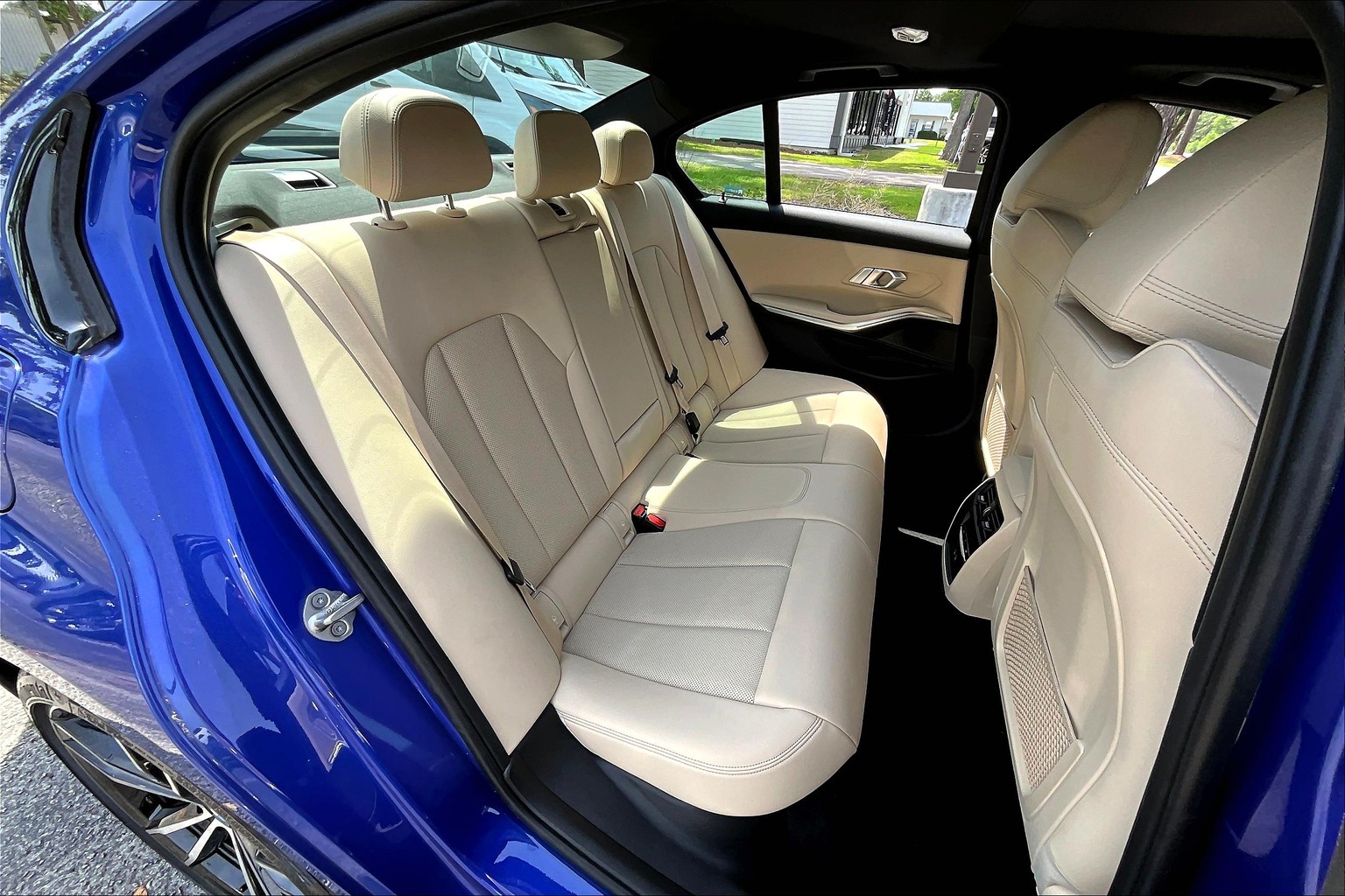 3 Series Sedan 330i xDrive
