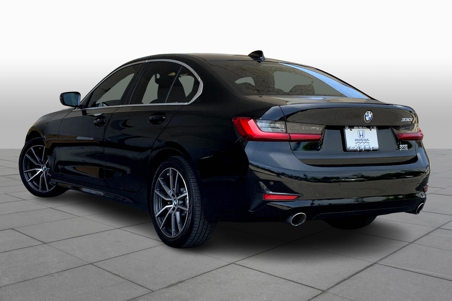 3 Series Sedan 330i