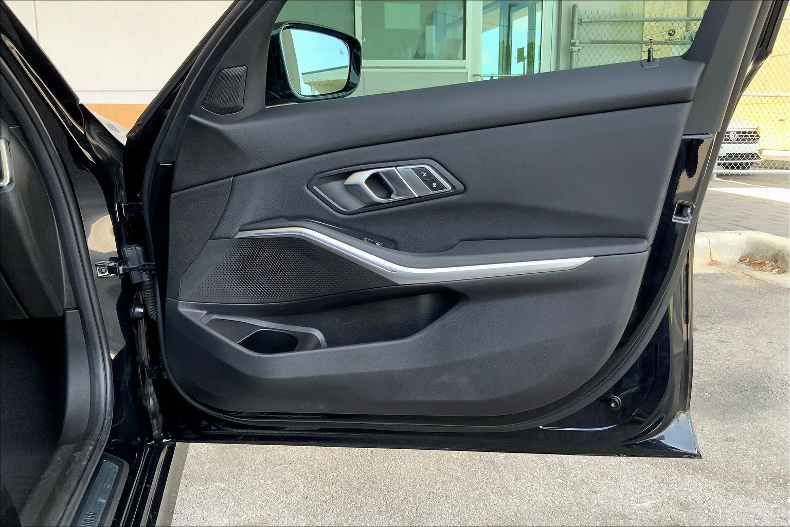 3 Series Sedan 330i