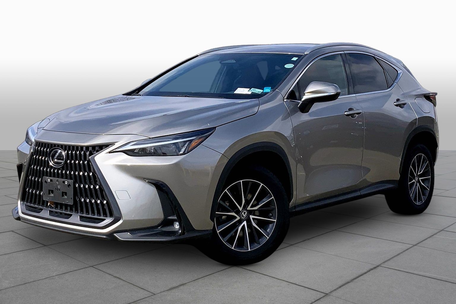 2022 Lexus NX Hybrid