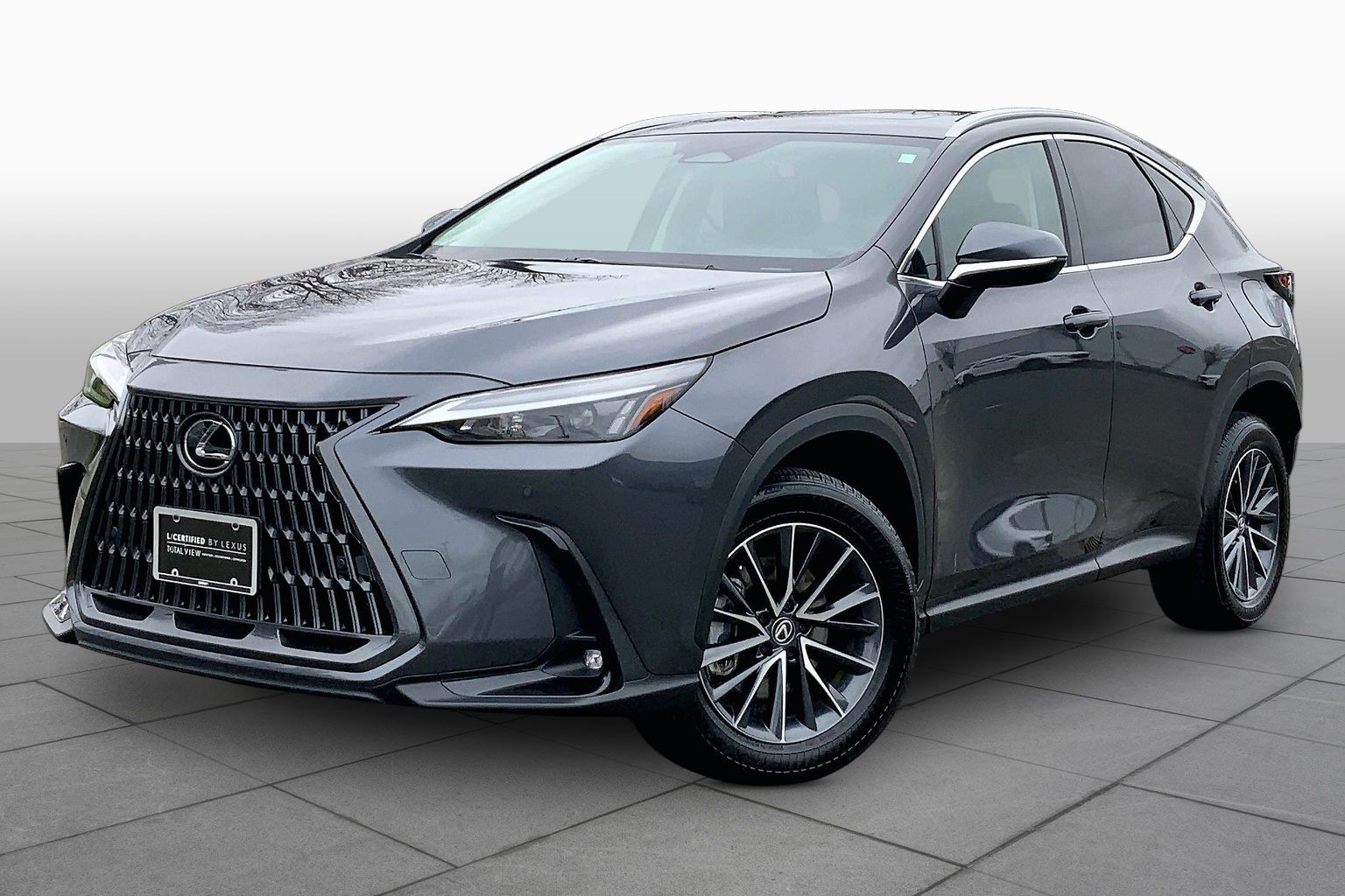 2025 Lexus NX Hybrid