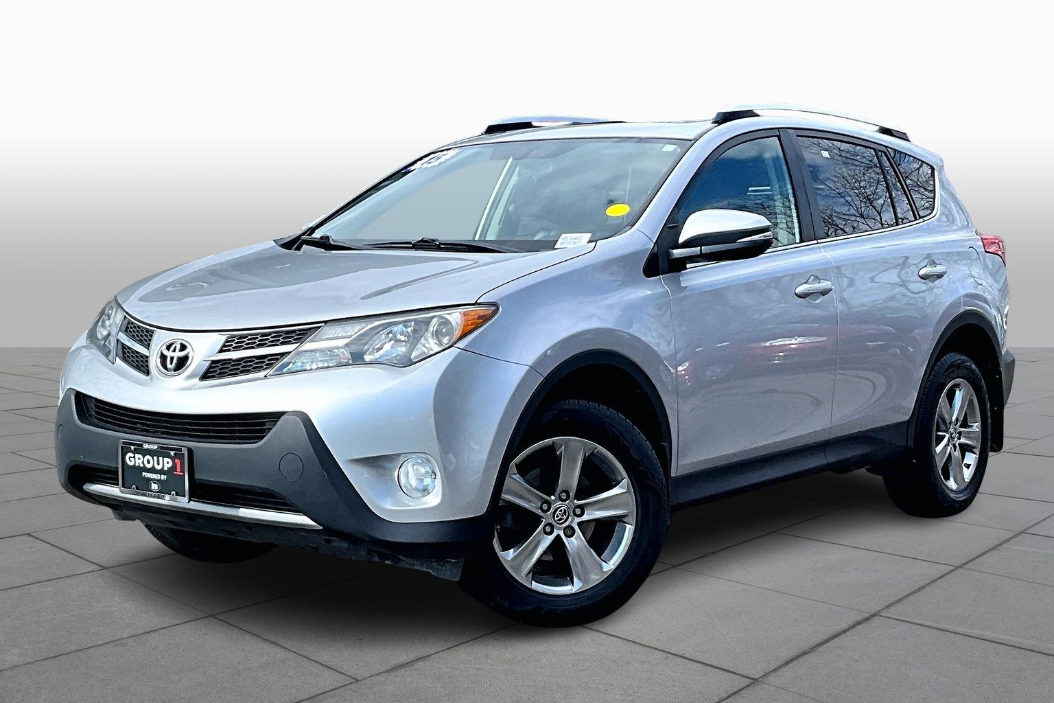 Used 2015 Toyota RAV4 XLE with VIN JTMRFREV6FD130462 for sale in Rockland, MA