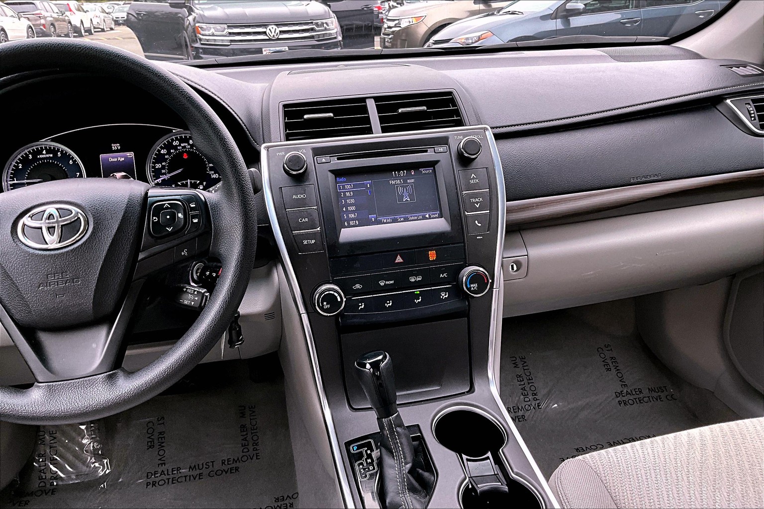 Camry LE
