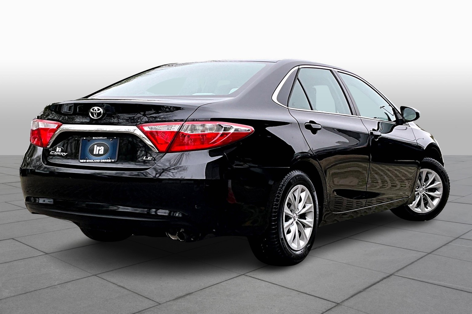 Camry LE