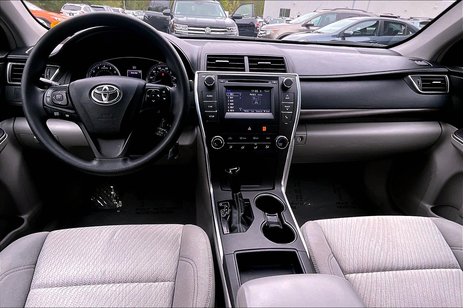 Camry LE